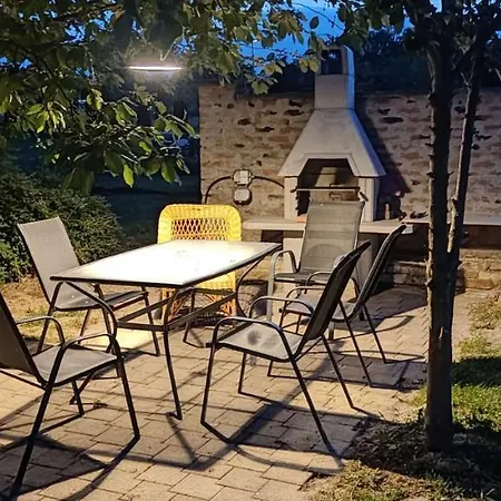 Apartments Osijek By The River Exterior photo
