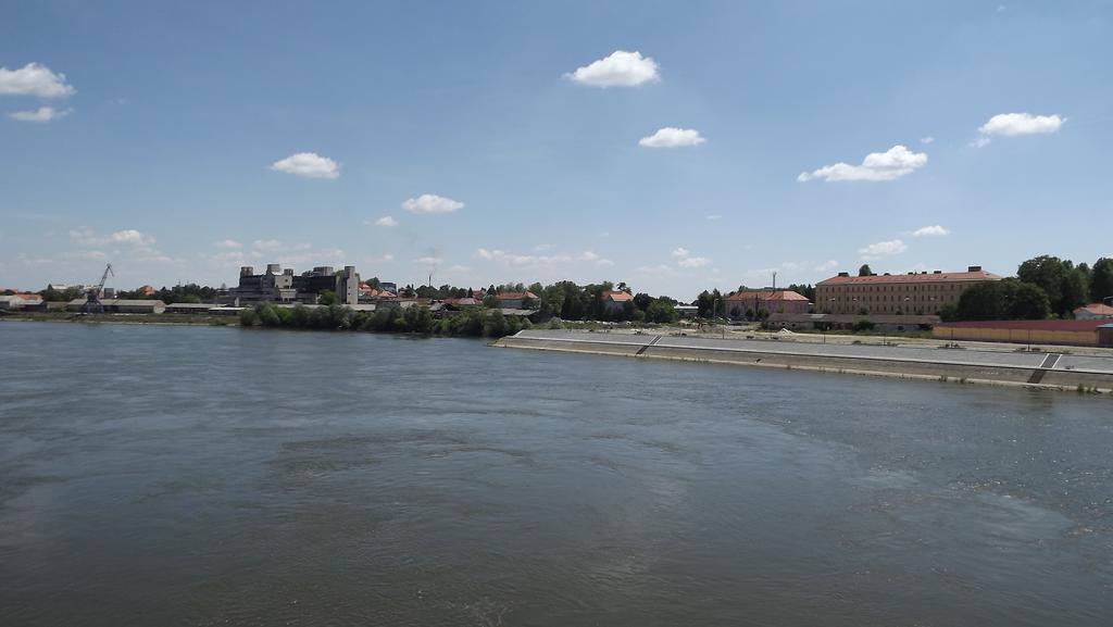 Apartment By The River Osijek